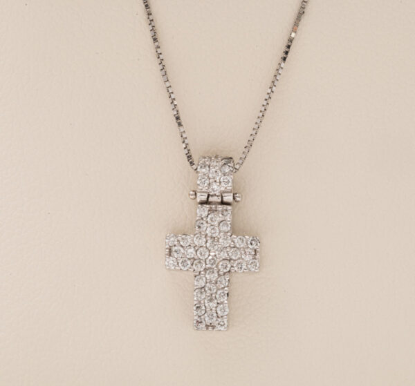 Collana con croce